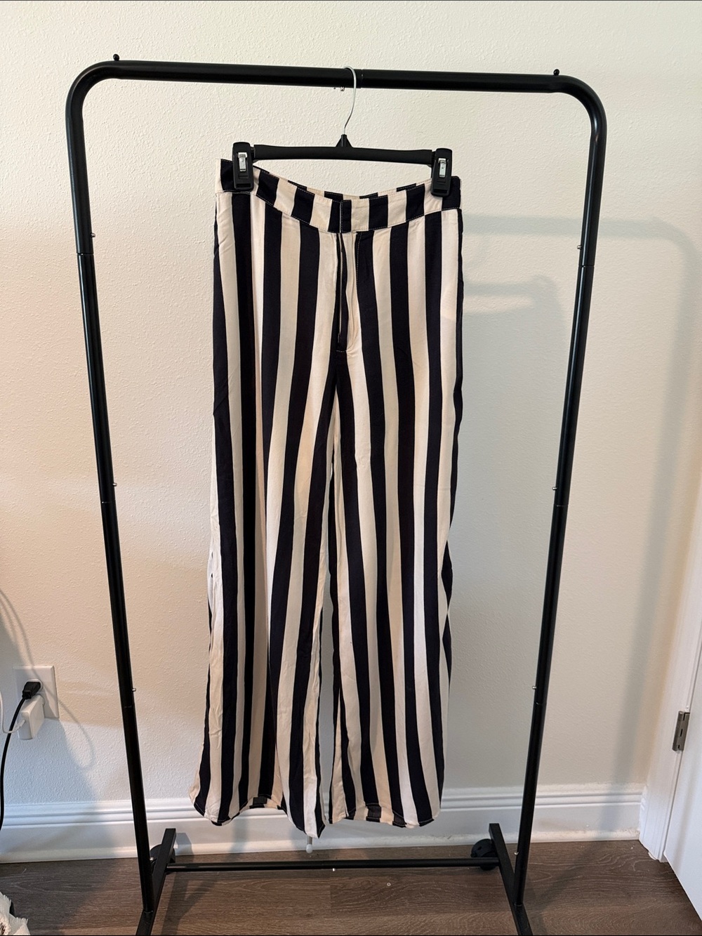 Abercrombie & Fitch striped Wide-Leg Pants
